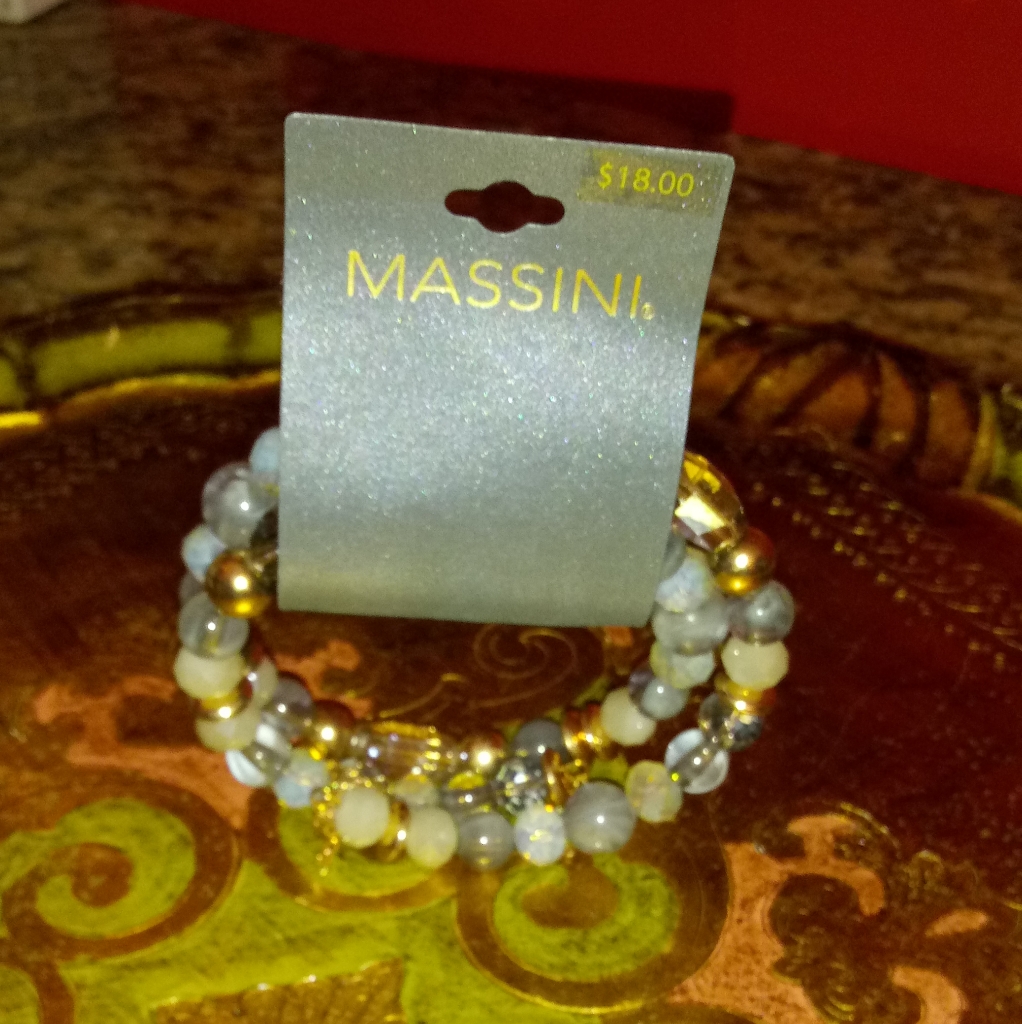 1115 Massini Natural Adjustable Bracelet